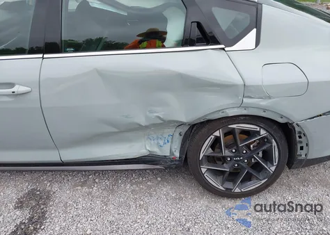 2025 Kia K4 Gt-Line из США, поврежденный, VIN 3KPFW4DE5SE041692